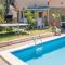 Foto: Six-Bedroom Holiday Home in Lloret de Mar 40/50