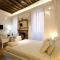 Gigli d'Oro Suite