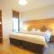 Crompton Court Apartments