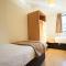 Crompton Court Apartments