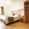Crompton Court Apartments