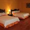 Casa Real Hotel & Suites