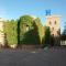 Hotel Viñedos y Bodegas El Castillo