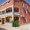 One-Bedroom Apartment in Vir III Foto: One-Bedroom Apartment in Vir III