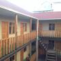 Fogadók, On Izumrudnaya mini-hotel