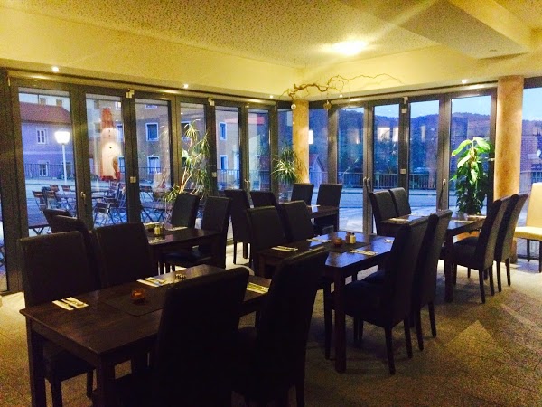 Location Suit Fruhstuck Zum Latschen Adults Only Official