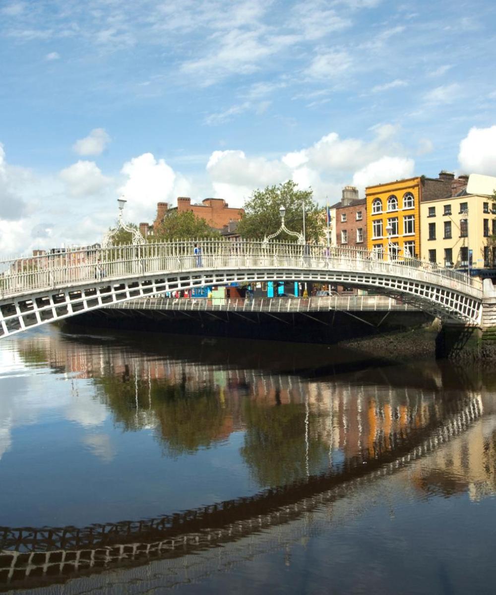 Book cheap flights to Dublin