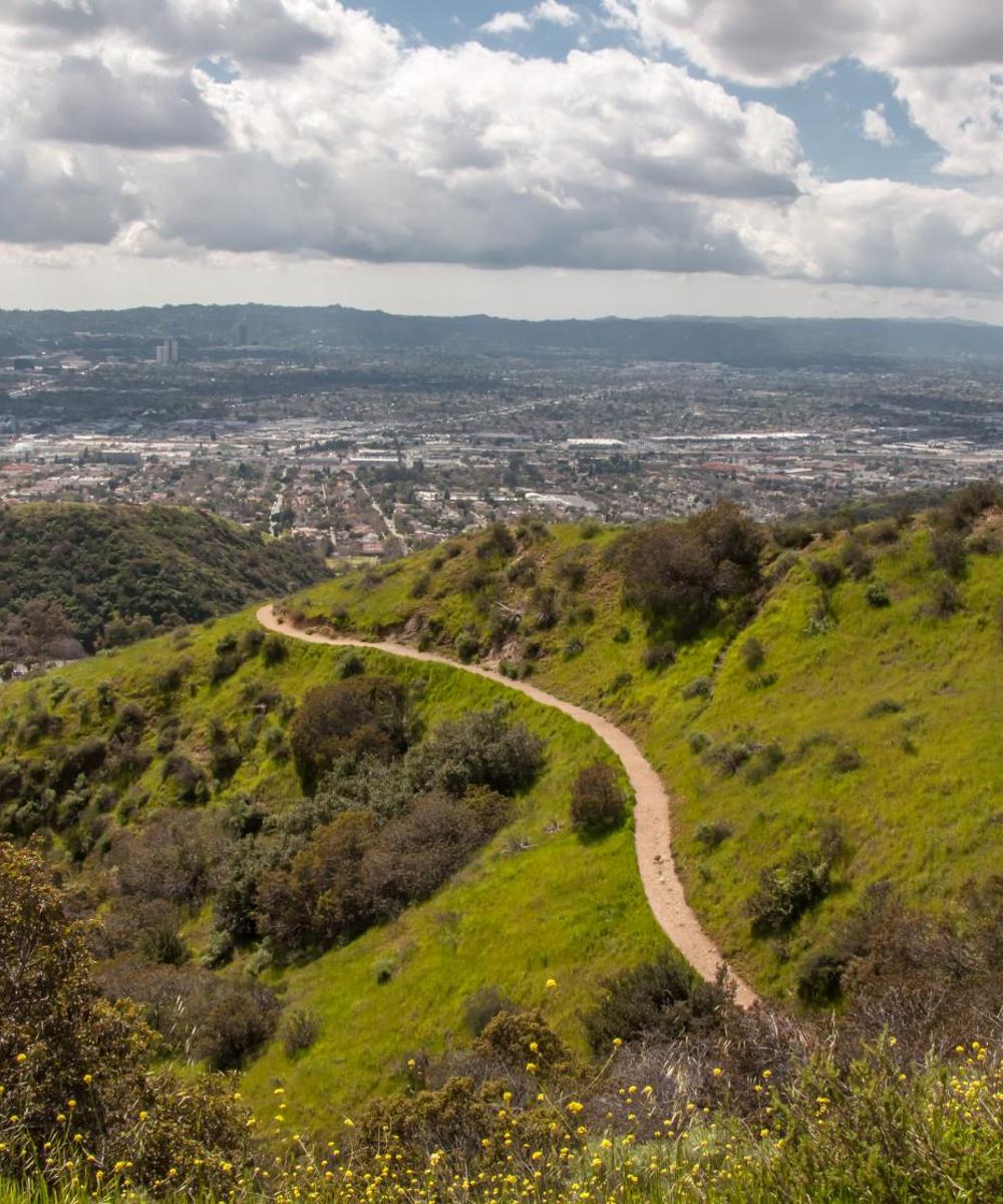 Book cheap flights to Burbank (BUR) – Booking.com