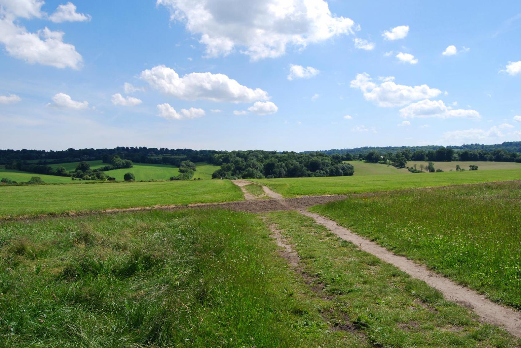 Cheap car hire in Epsom find and compare deals