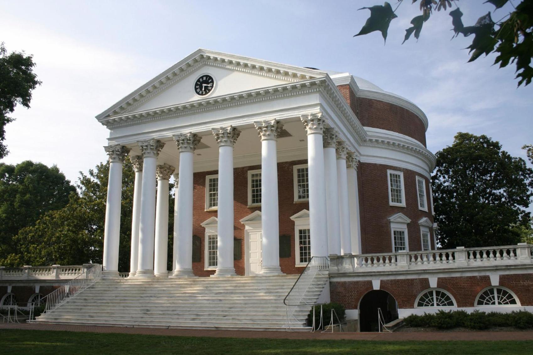 Book cheap flights to Charlottesville