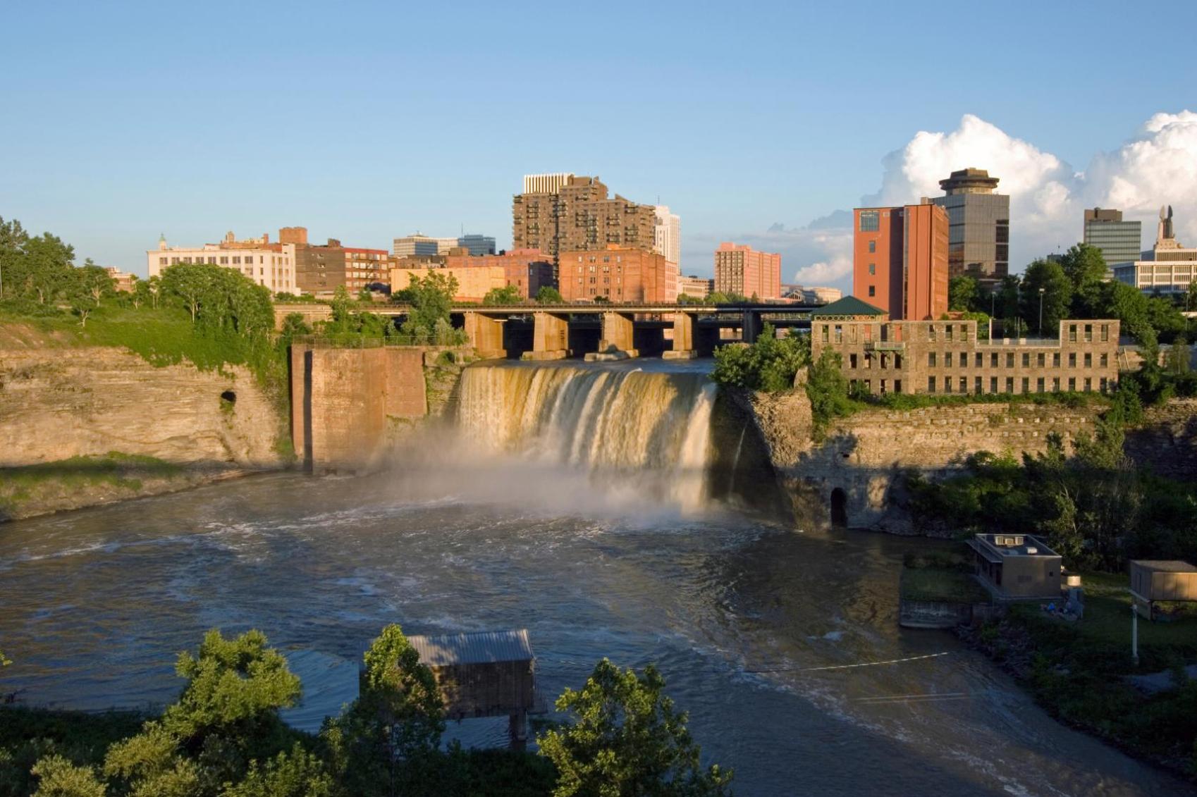 Book cheap flights from Las Vegas to Rochester