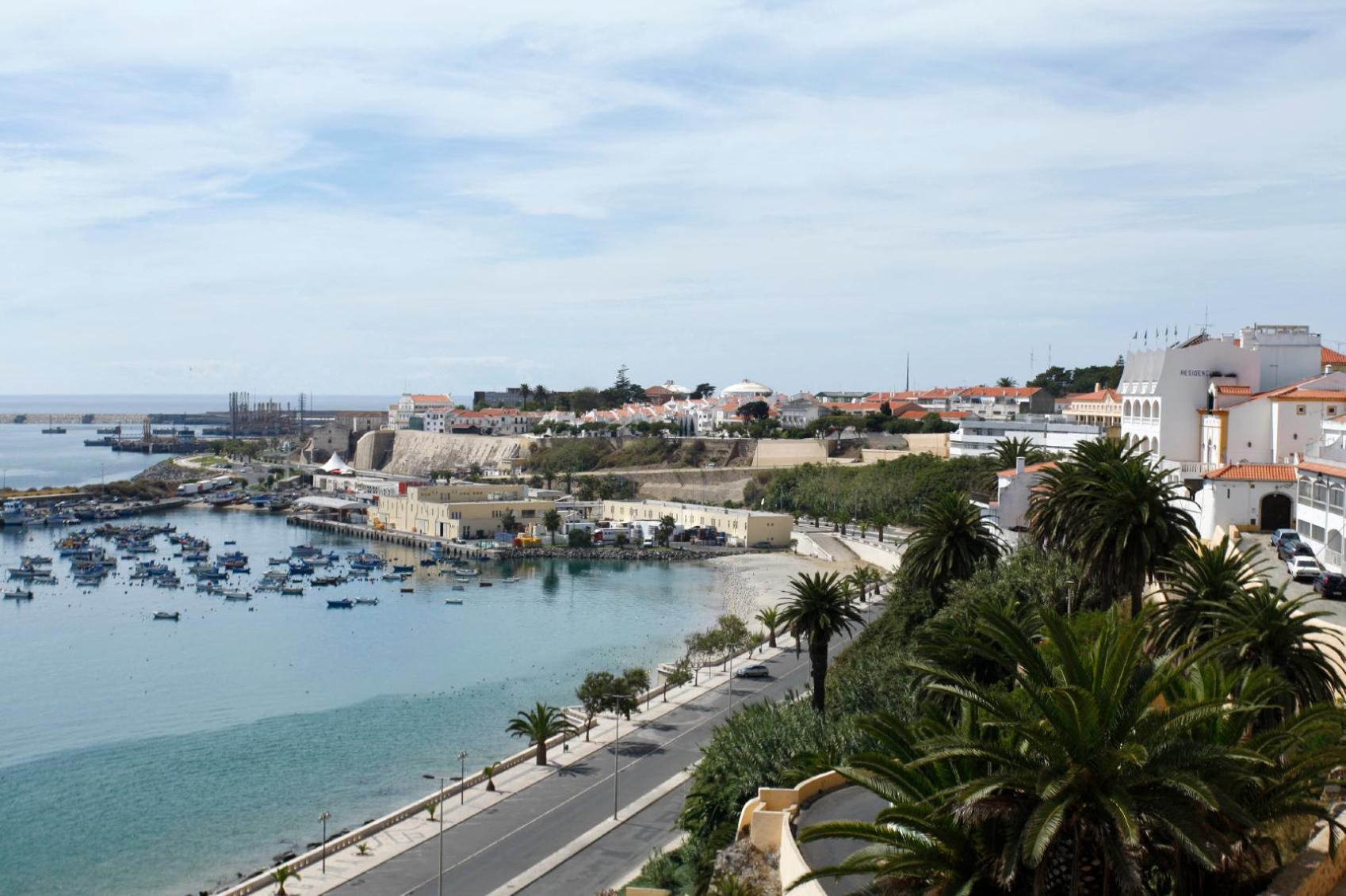 Guerin Car Rental in Sines