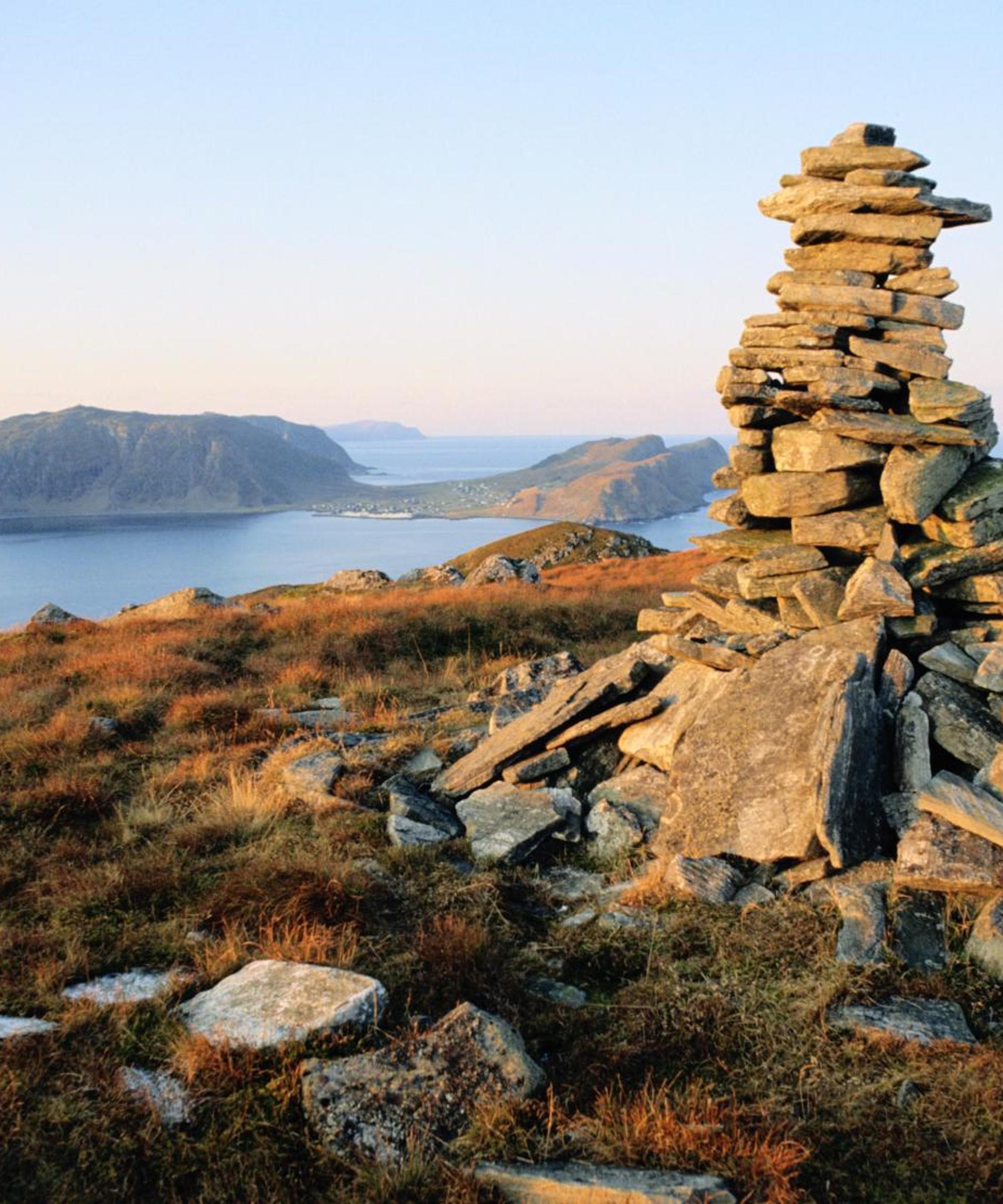 Hertz Car Rental in Florø