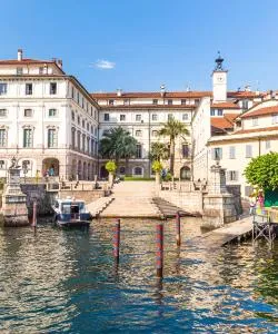 Krásný pohled na město Stresa, které je mezi našimi zákazníky oblíbené