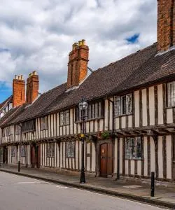 A beautiful view of Stratford-upon-Avon – a popular city among our users