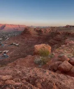 A beautiful view of St. George serviced by St. George Municipal Airport