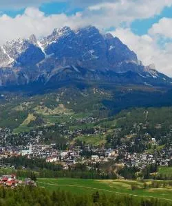 A beautiful view of Cortina dʼAmpezzo – a popular city among our users