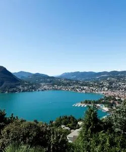 Krásný pohled na město Lugano