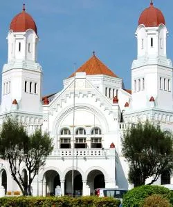A beautiful view of Semarang serviced by Ahmad Yani International Airport