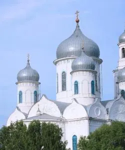 Красивый вид города Челябинск; город обслуживается аэропортом Chelyabinsk International Airport