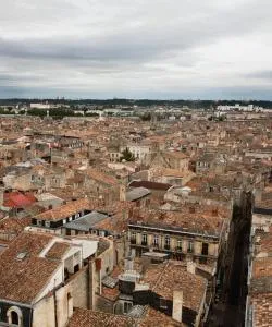 A beautiful view of Carbon-Blanc – a popular city among our users