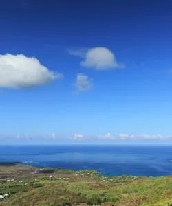 A beautiful view of Kealakekua – city popular among our users.