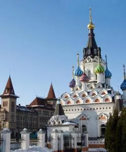 Красивый вид города Саратов; город обслуживается аэропортом Saratov Gagarin Airport