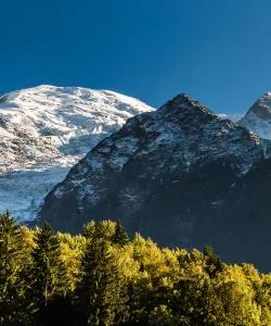 A beautiful view of Les Bossons – city popular among our users.