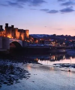 A beautiful view of Llandudno Junction – a popular city among our users