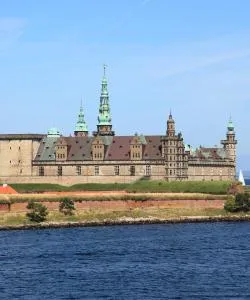 Krásny pohľad na mesto Helsingør, ktoré je obľúbené medzi našimi používateľmi