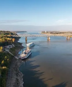 A beautiful view of Natchez.