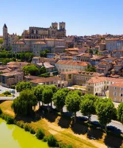A beautiful view of Auch – a popular city among our users