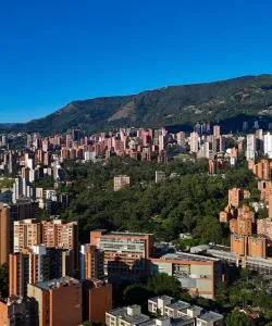 エンビガドの美しい景色 ― ユーザーに人気の都市