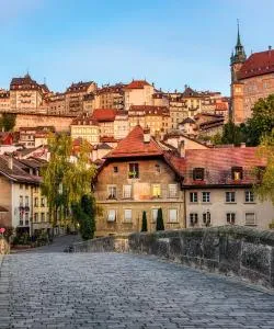 Piękny widok na miasto Fryburg