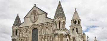 Cheap vacations in Poitiers
