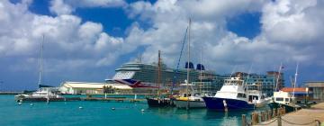 Cheap vacations in Oranjestad