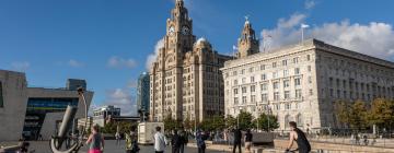 Flights from Warsaw to Liverpool