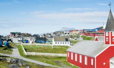 Flights from London to Nuuk