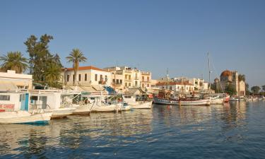 Autoverhuur in Aegina Town