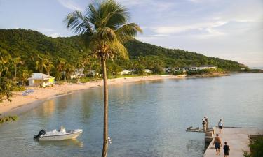 Παραλιακά ξενοδοχεία σε Five Islands Village