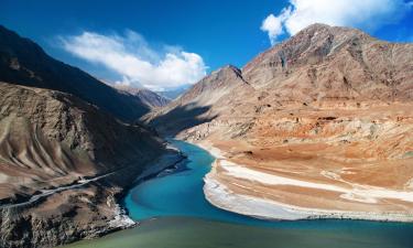 Flights to Leh