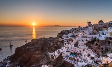 5-Star Hotels in Oia