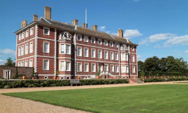 Cheap vacations in Richmond upon Thames