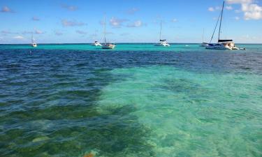 Hotels with Pools in San Pedro