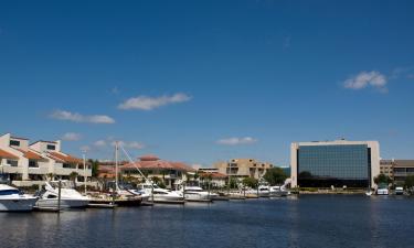 Flights from London to Pensacola