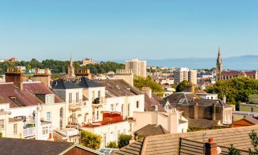 Pensiones en Saint Helier