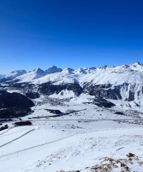 Een mooi uitzicht op Samedan