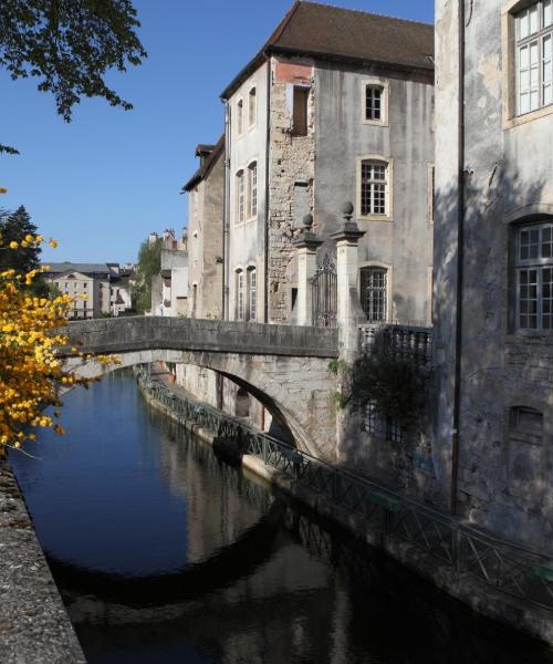 Ein schöner Blick auf Lons-le-Saunier