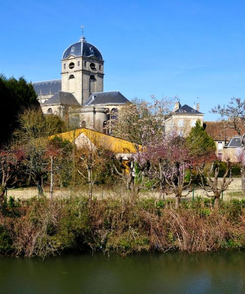 Een mooi uitzicht op Alençon