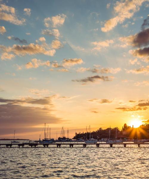 Predivan pogled na grad 'Portorož'